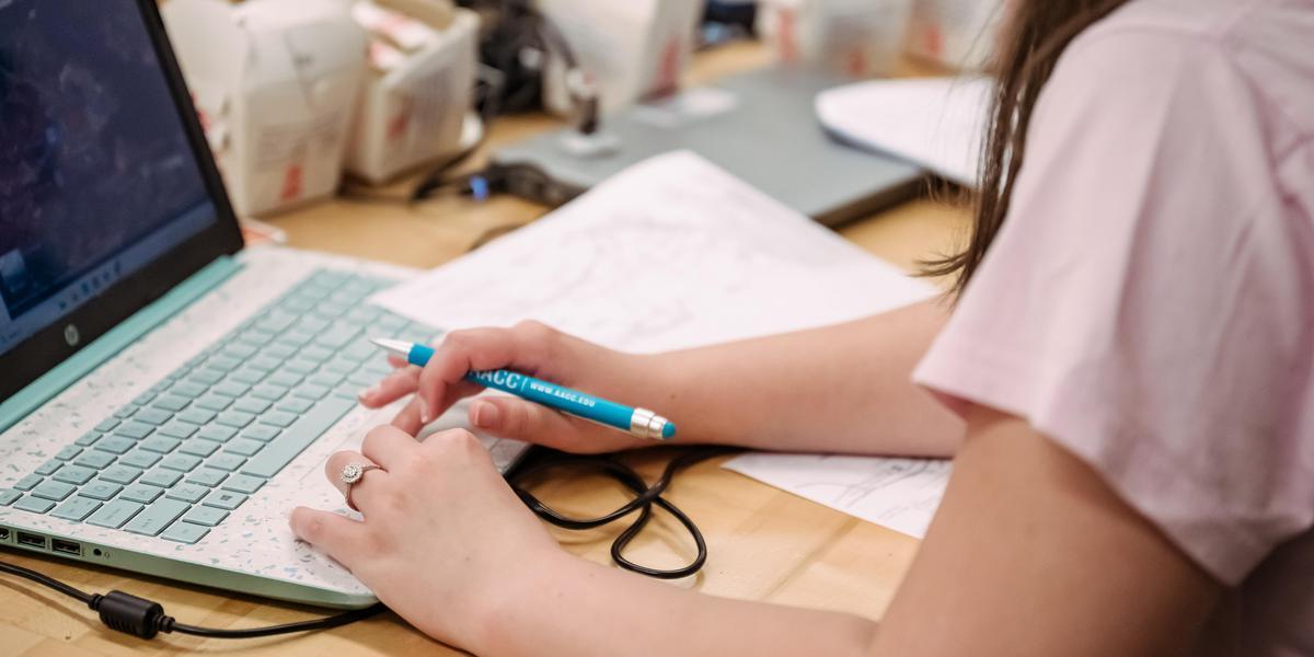  Business Administration 