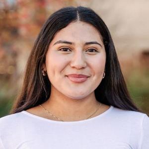 Headshot of AACC student, Darian Moya-Perez.