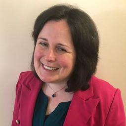 Amy Carattini headshot