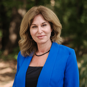 Registrar Nanci Beier